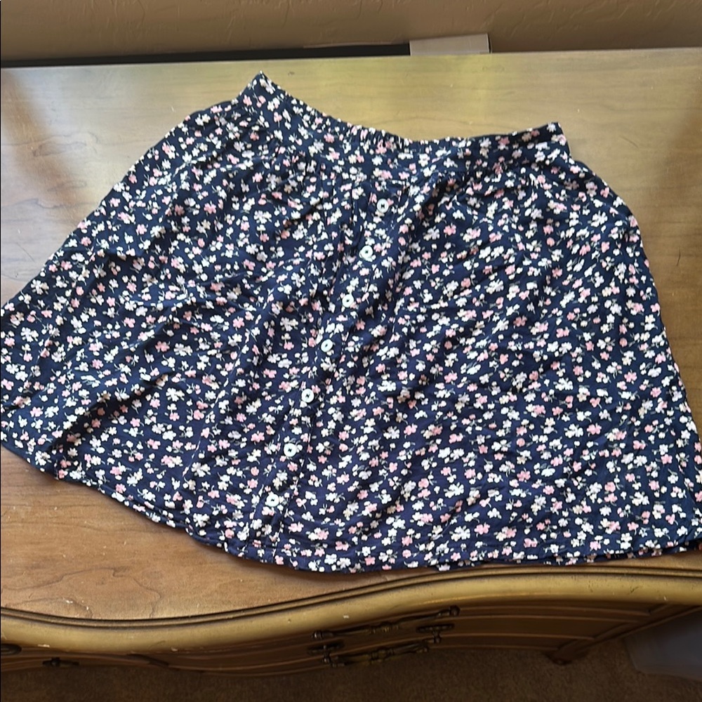 Hollister Floral Navy Skirt